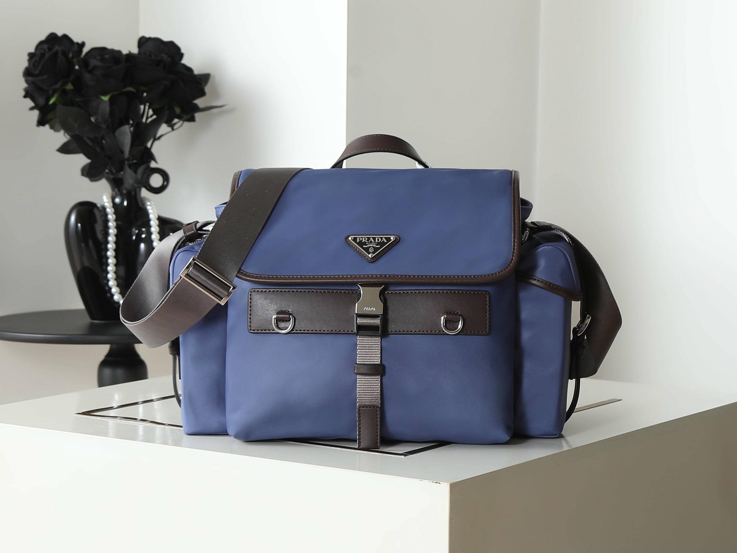 040Series-Messenger Bag